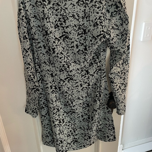 Club Monaco silk dress - Picture 4 of 4